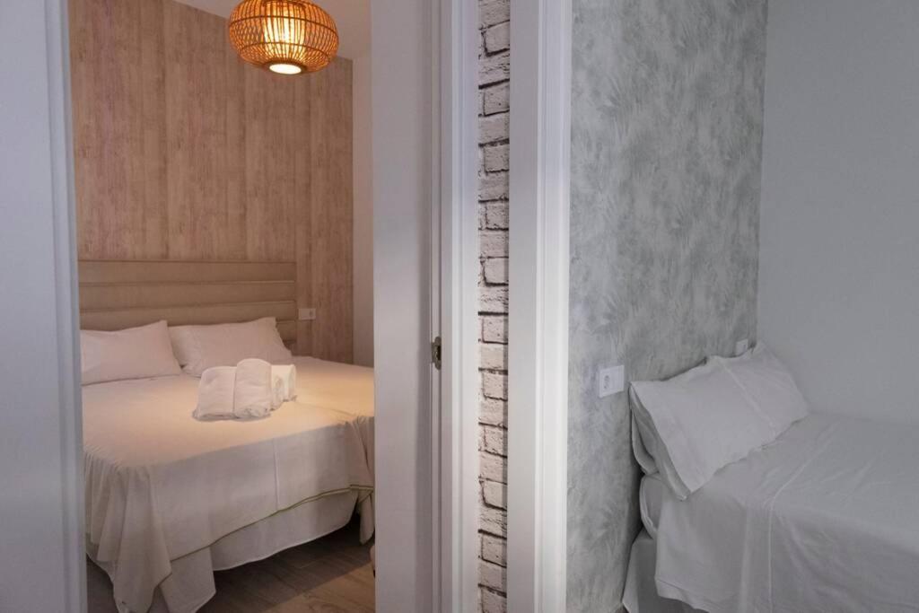 Magnifico Apartamento En Los Remedios เซบีญา ภายนอก รูปภาพ