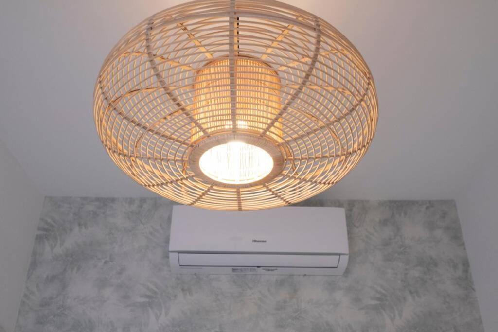 Magnifico Apartamento En Los Remedios เซบีญา ภายนอก รูปภาพ